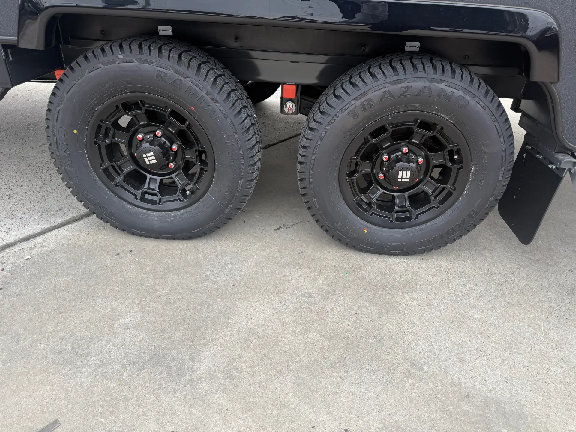 19 Series SuperX Caravan Image