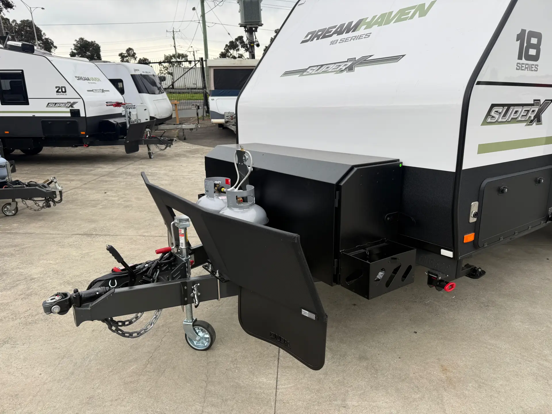 18 Series SuperX Caravan Image