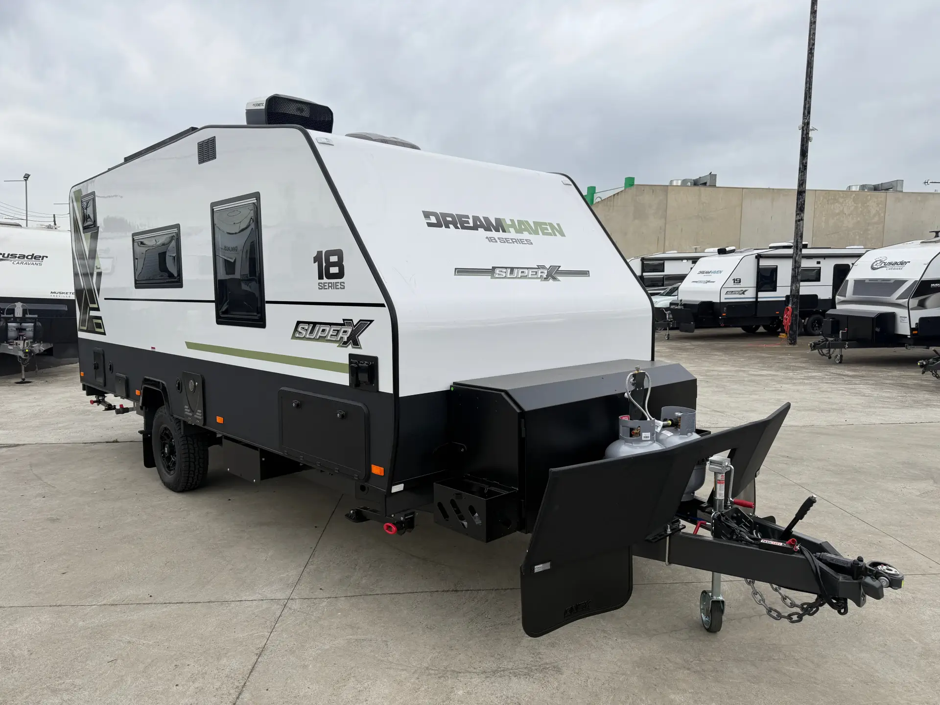 18 Series SuperX Caravan Image