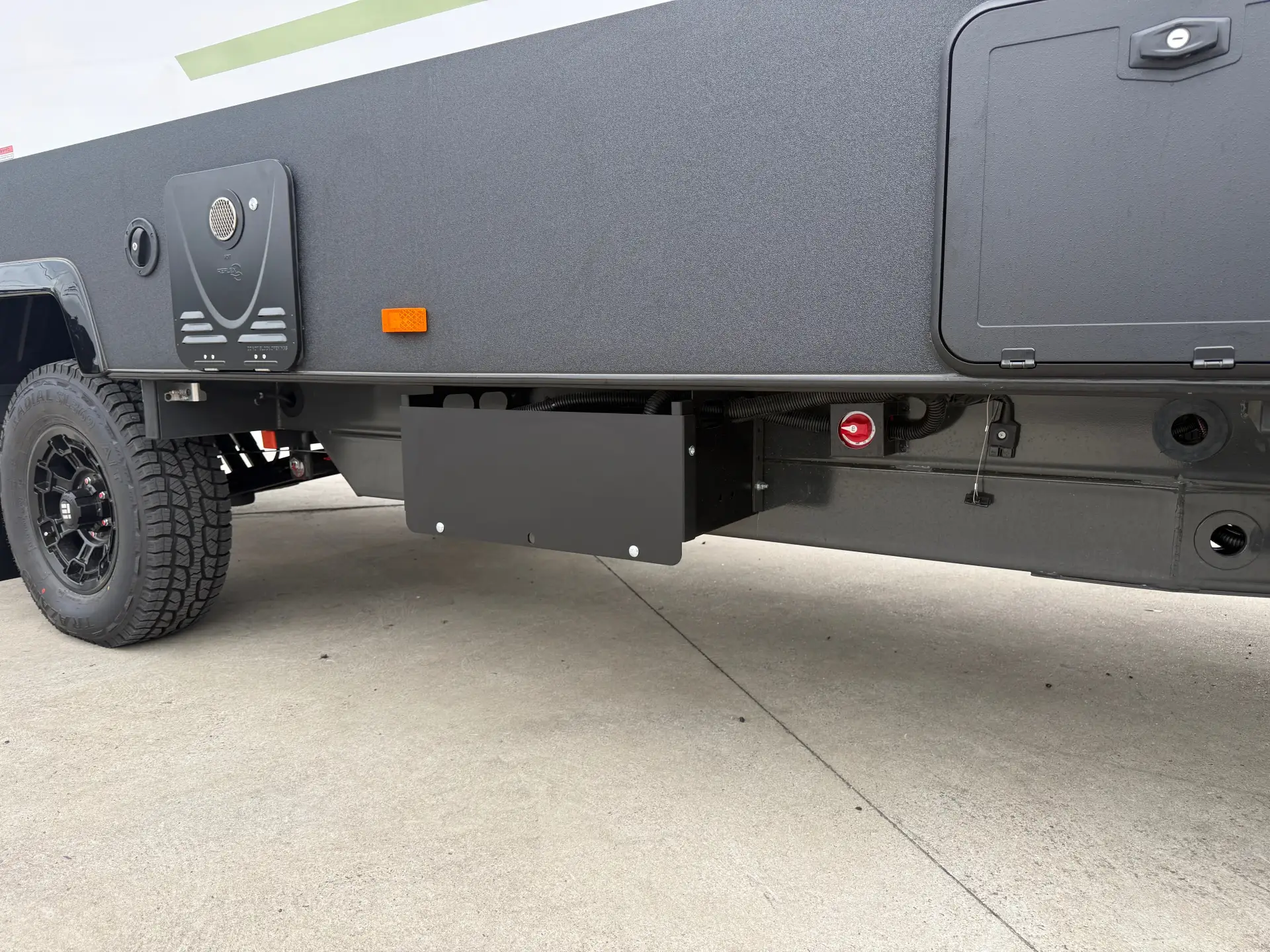 18 Series SuperX Caravan Image