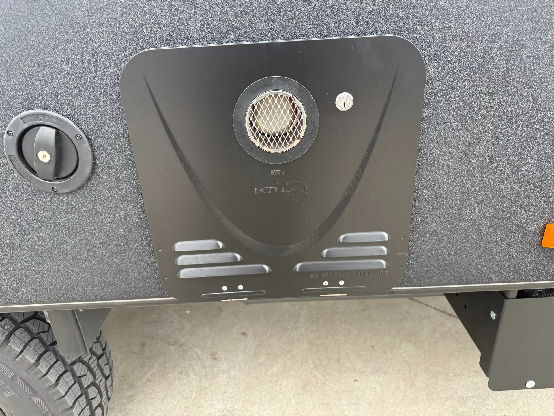 18 Series SuperX Caravan Image