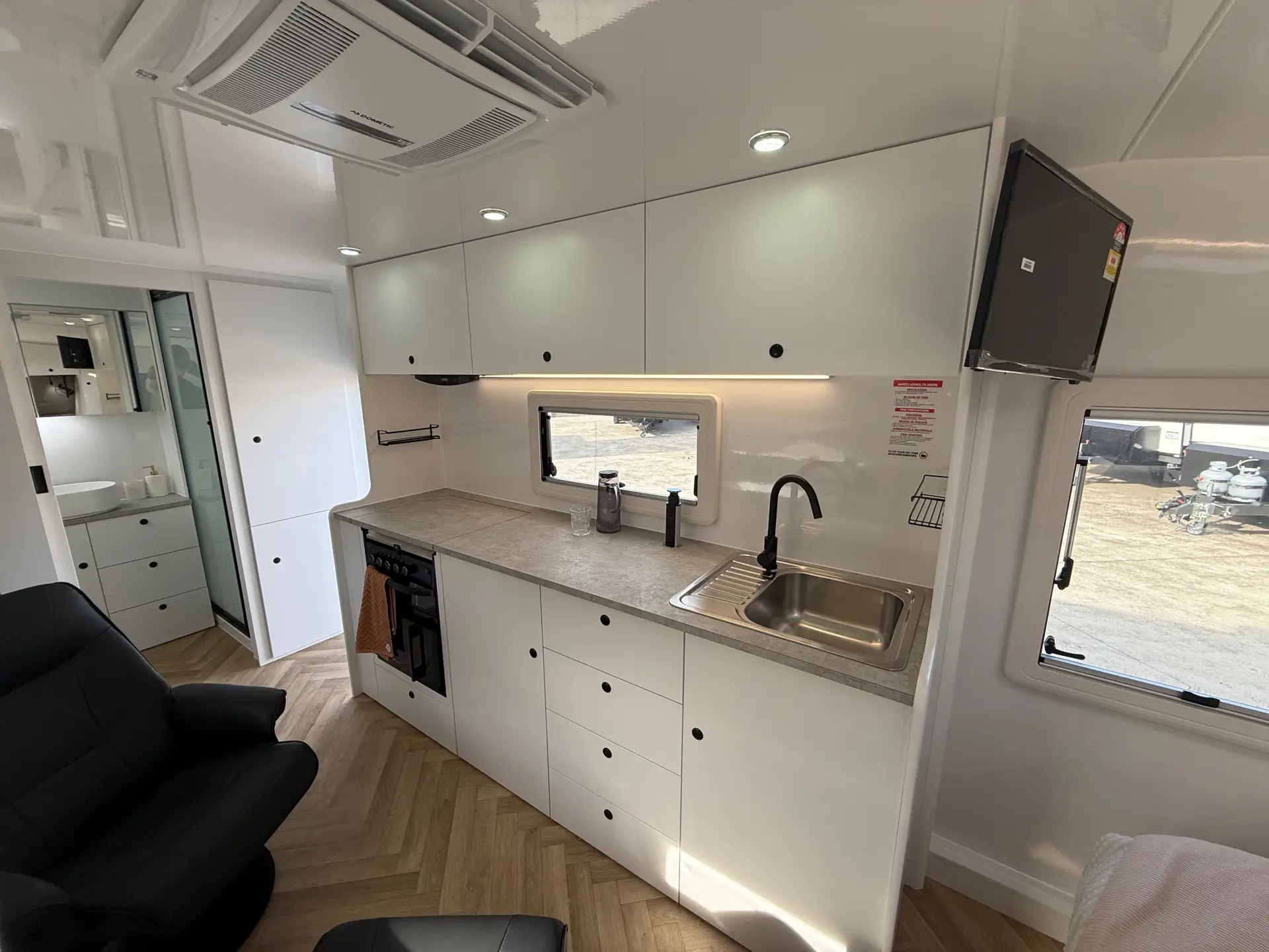 20 Series SuperX Caravan Image