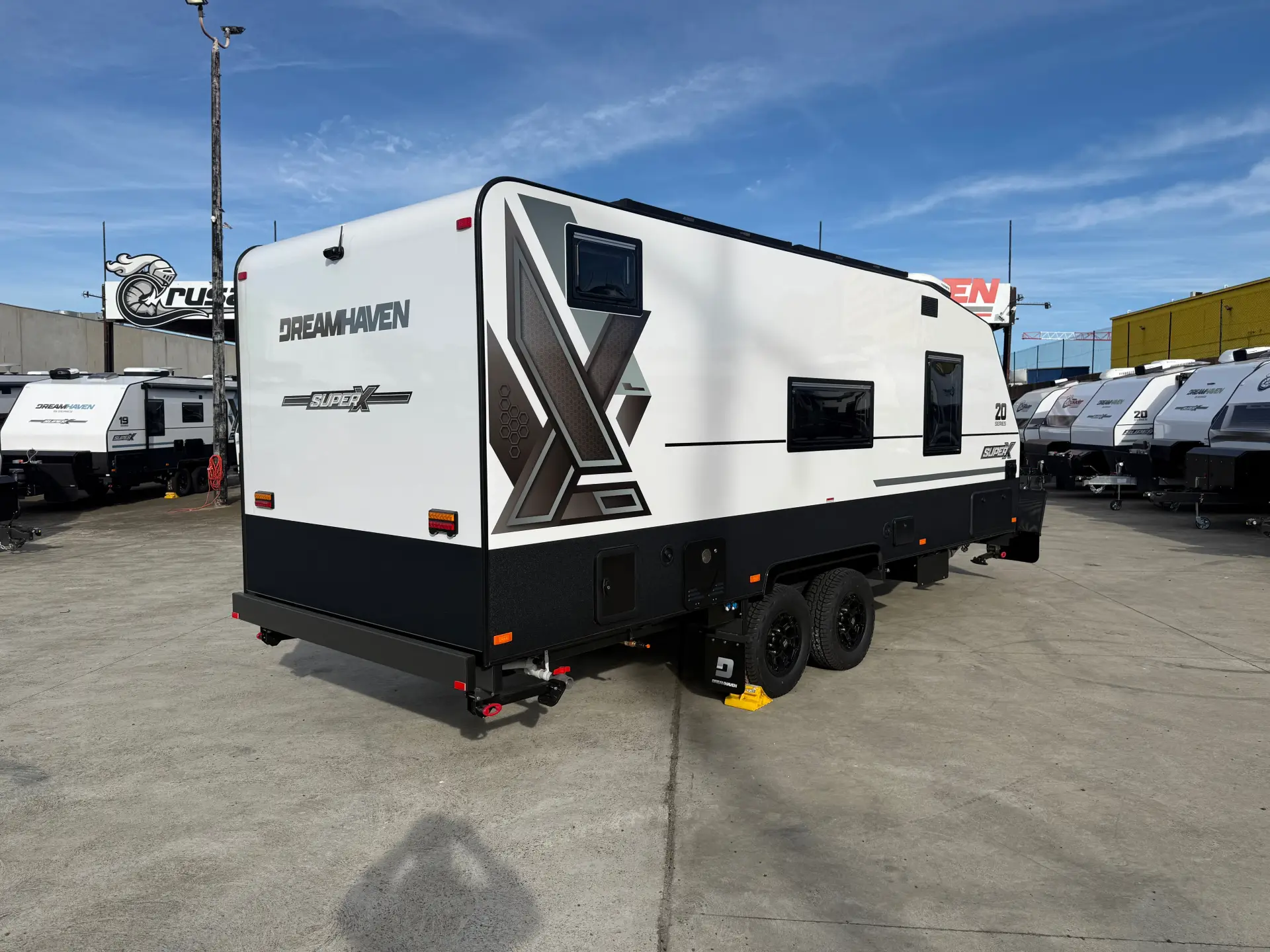 20 Series SuperX Caravan Image
