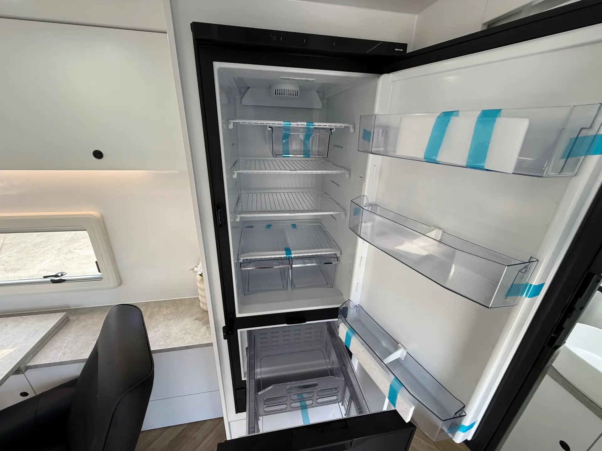20 Series SuperX Caravan Image