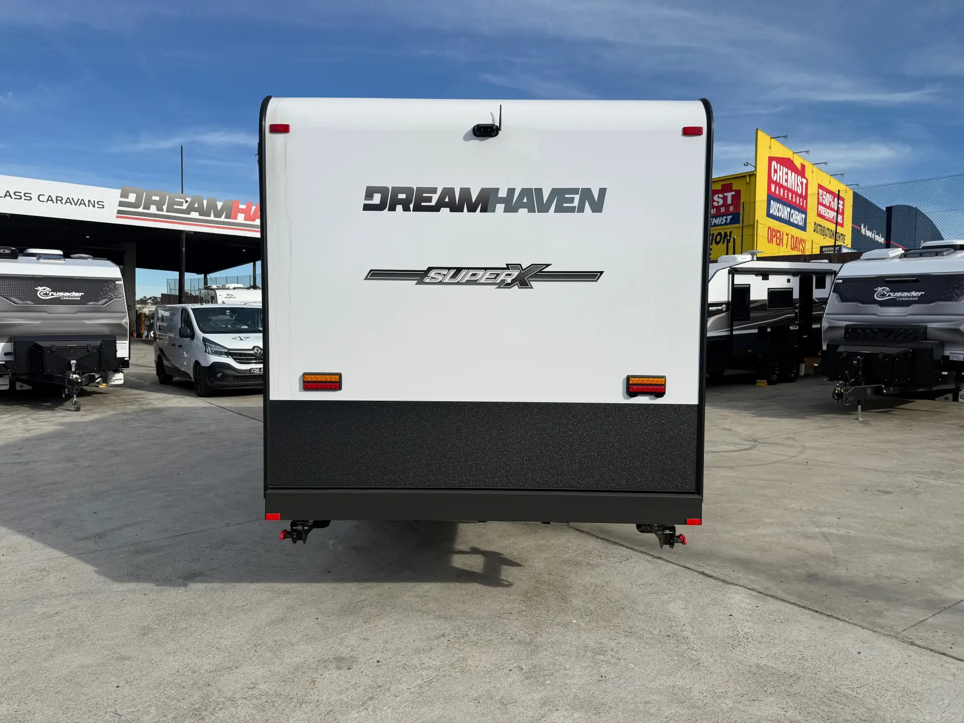20 Series SuperX Caravan Image