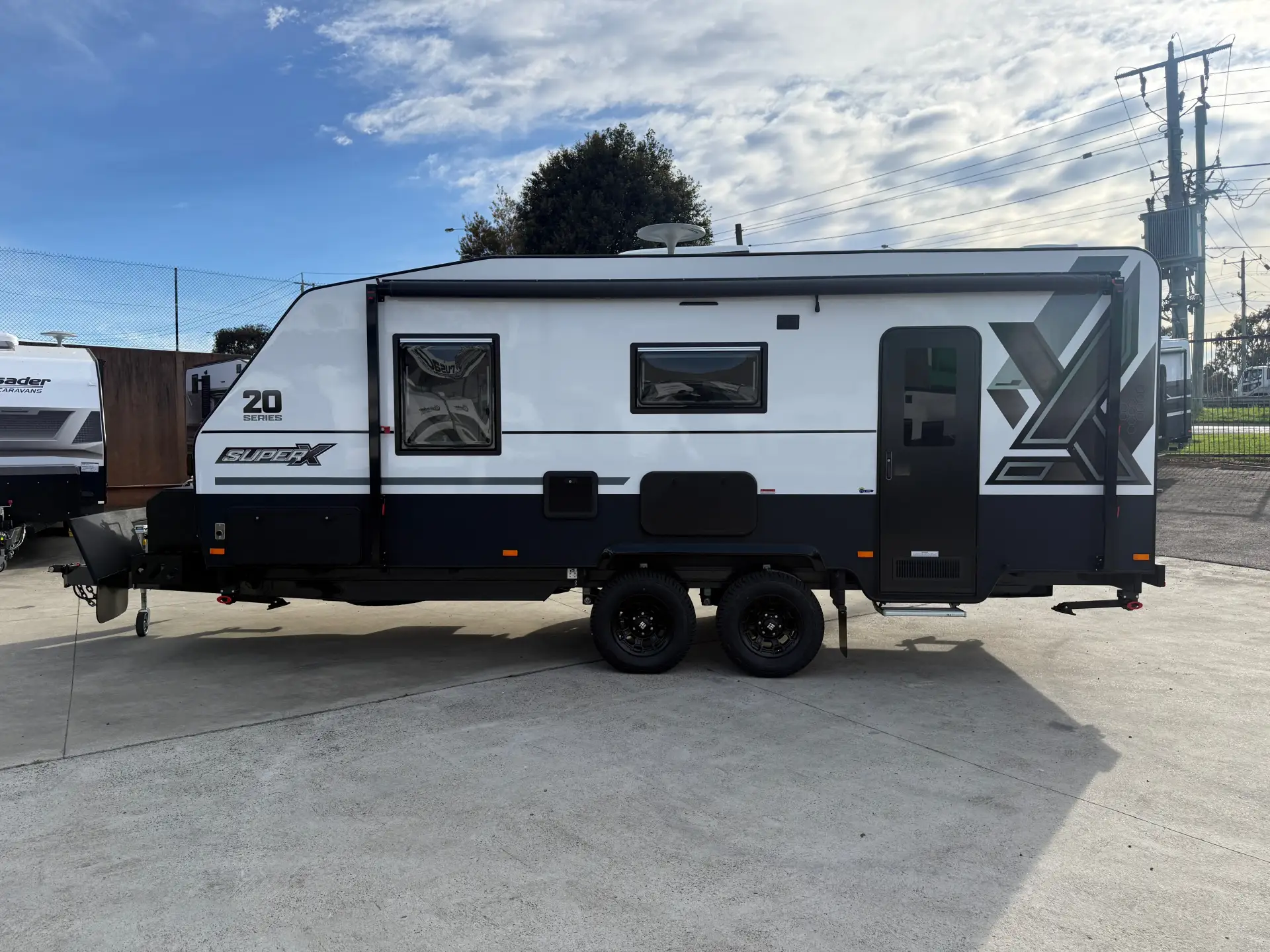 20 Series SuperX Caravan Image