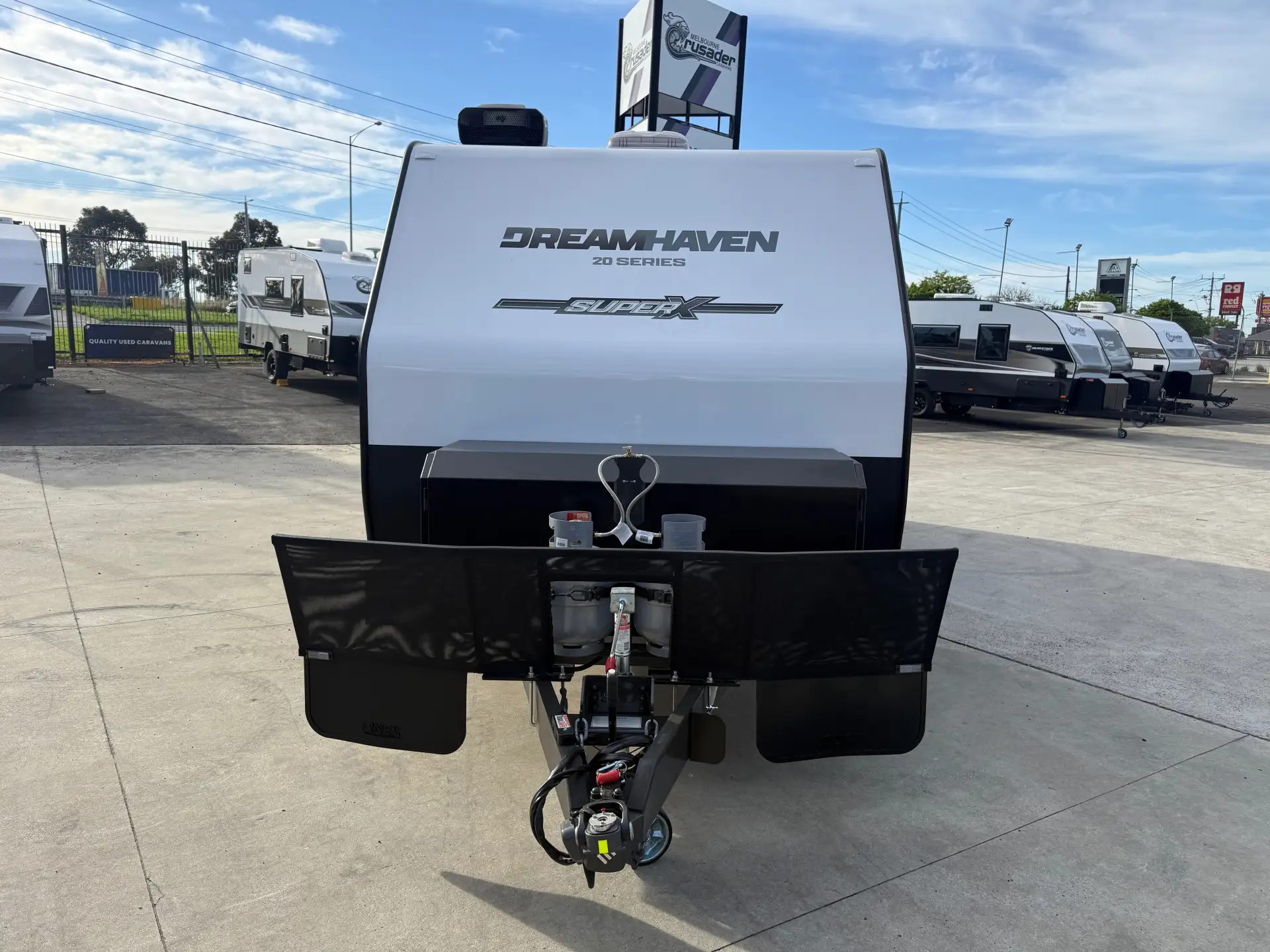 20 Series SuperX Caravan Image