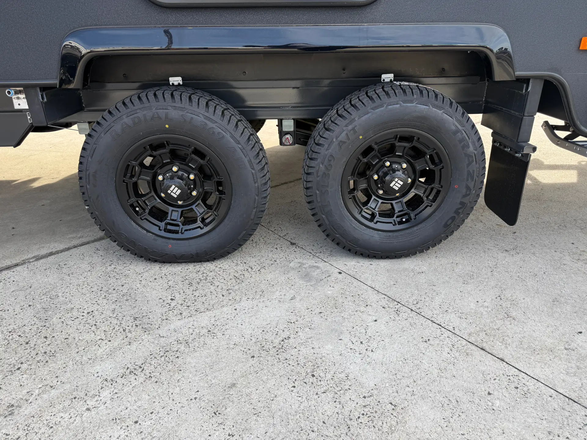 20 Series SuperX Caravan Image