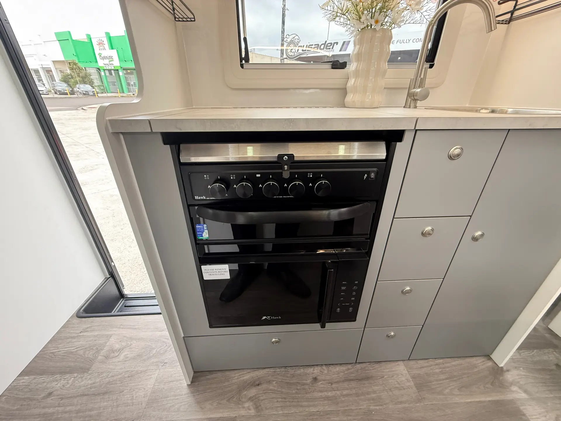 15 Series SuperX Caravan Image