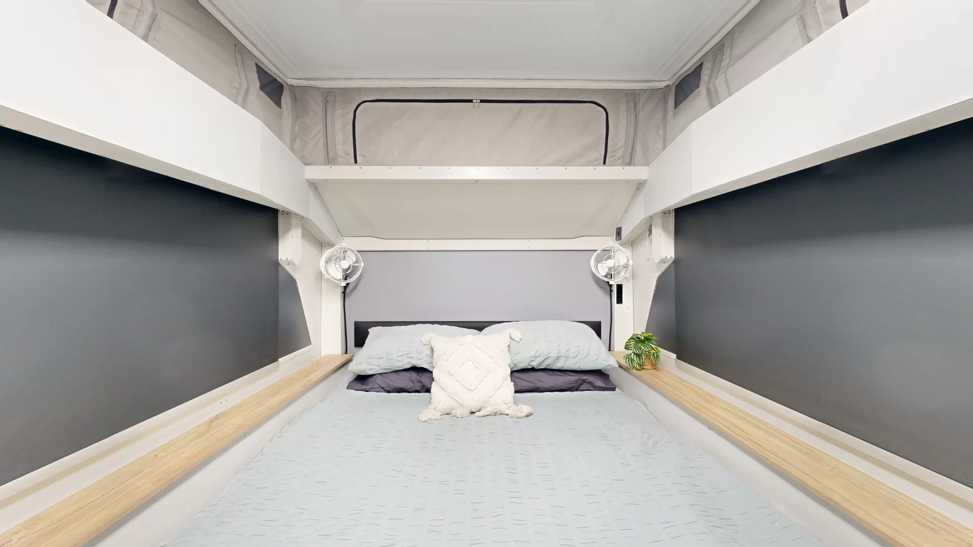 Caravan Exterior