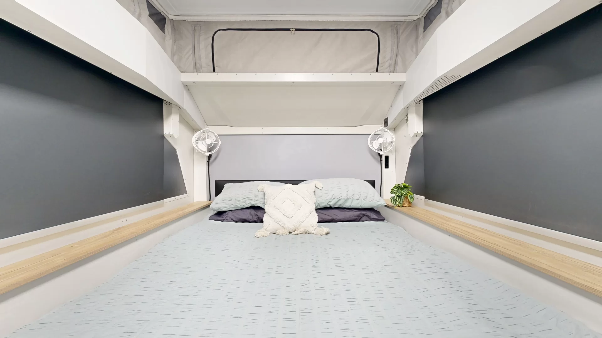 Caravan Exterior