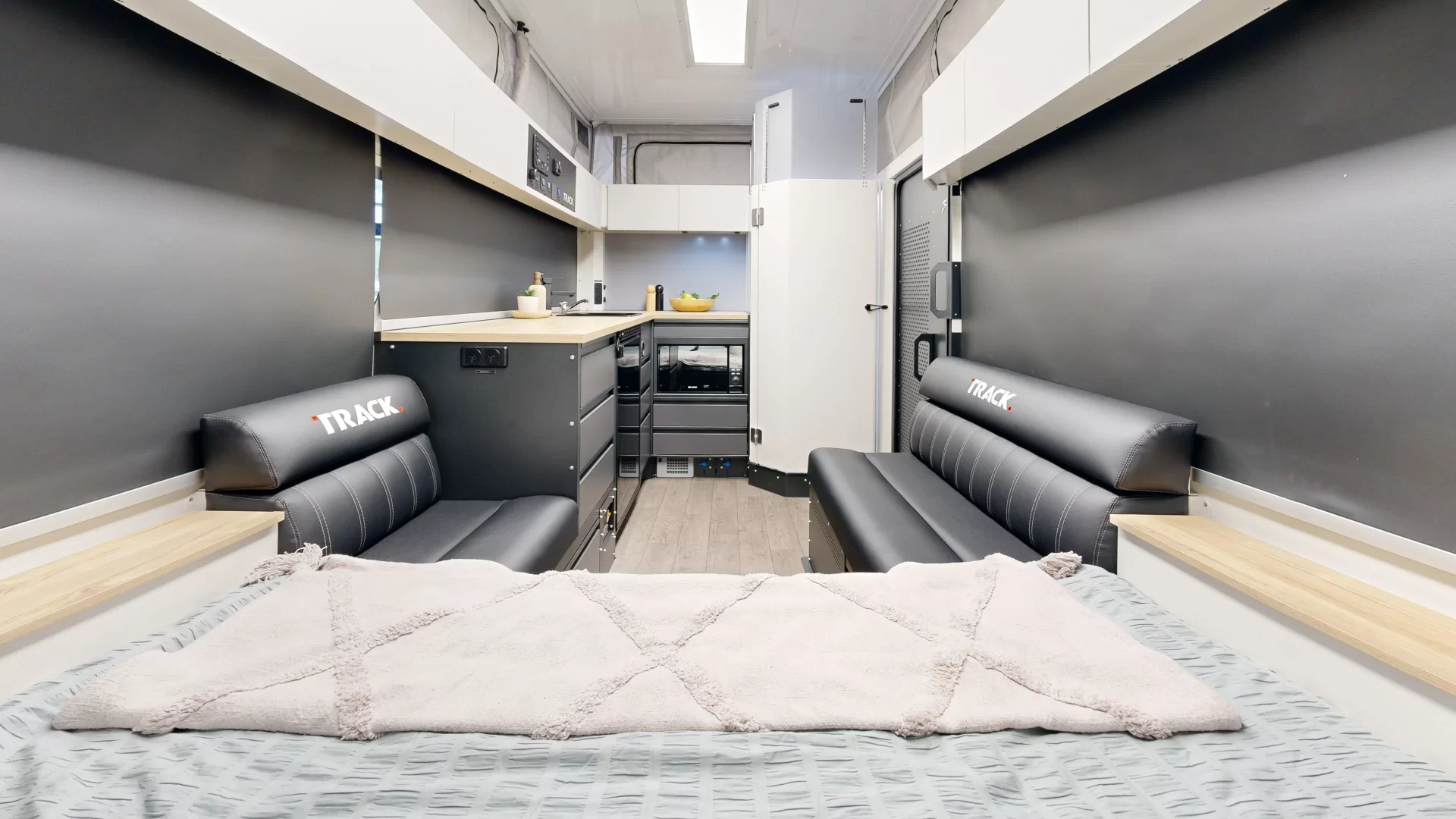 Caravan Exterior