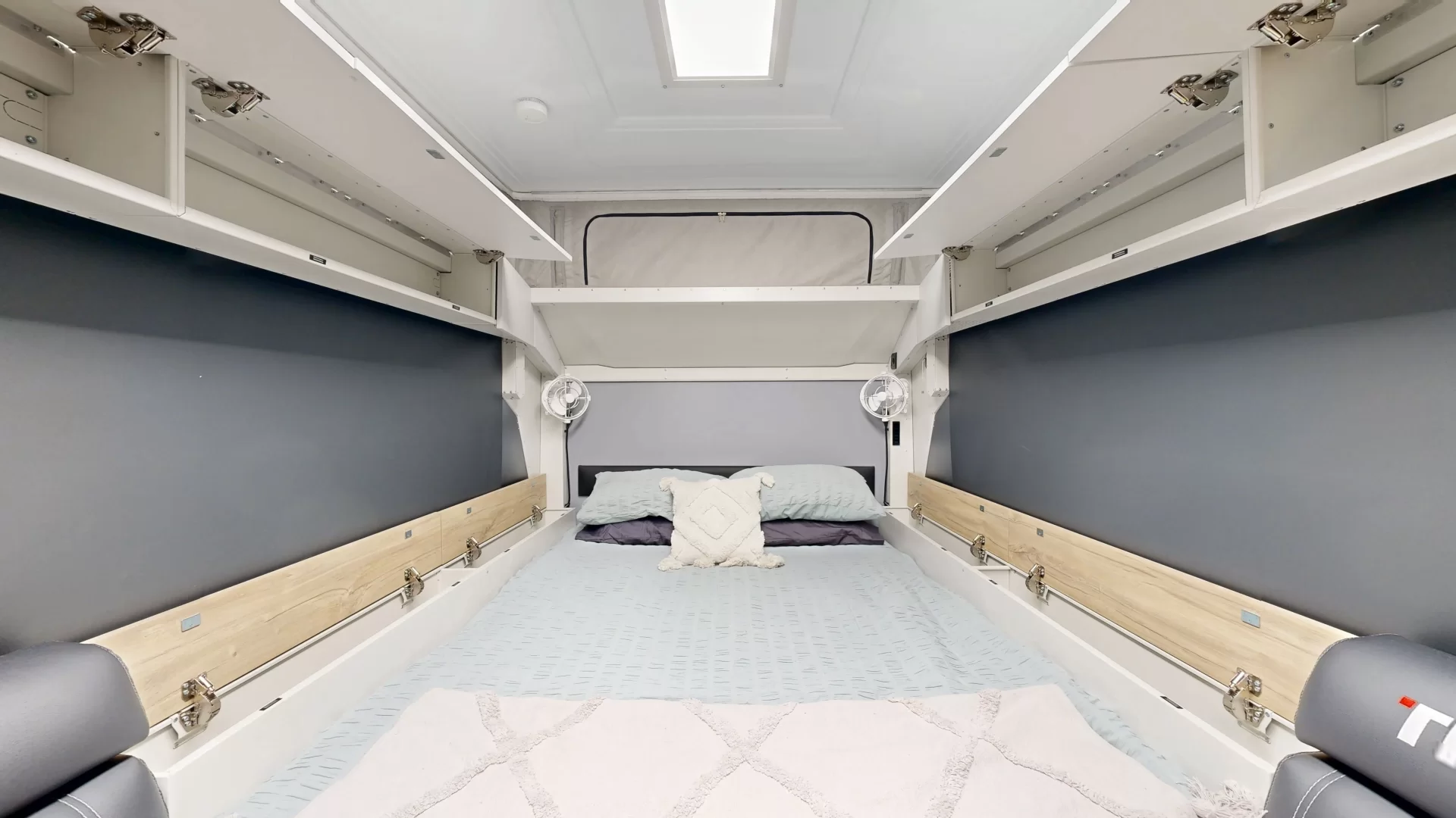 Caravan Exterior