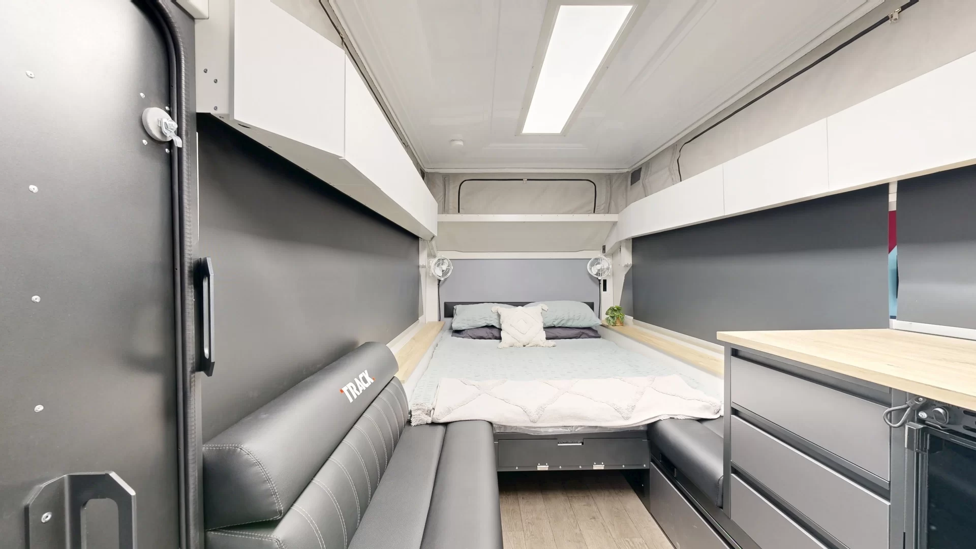 Caravan Exterior