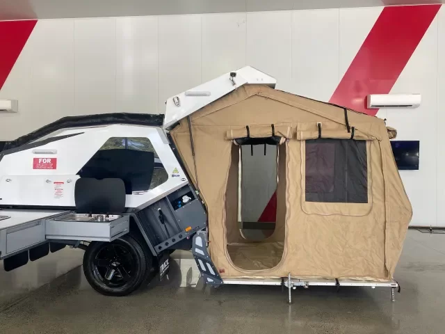 2022 MK5 Zenith - Track Trailer