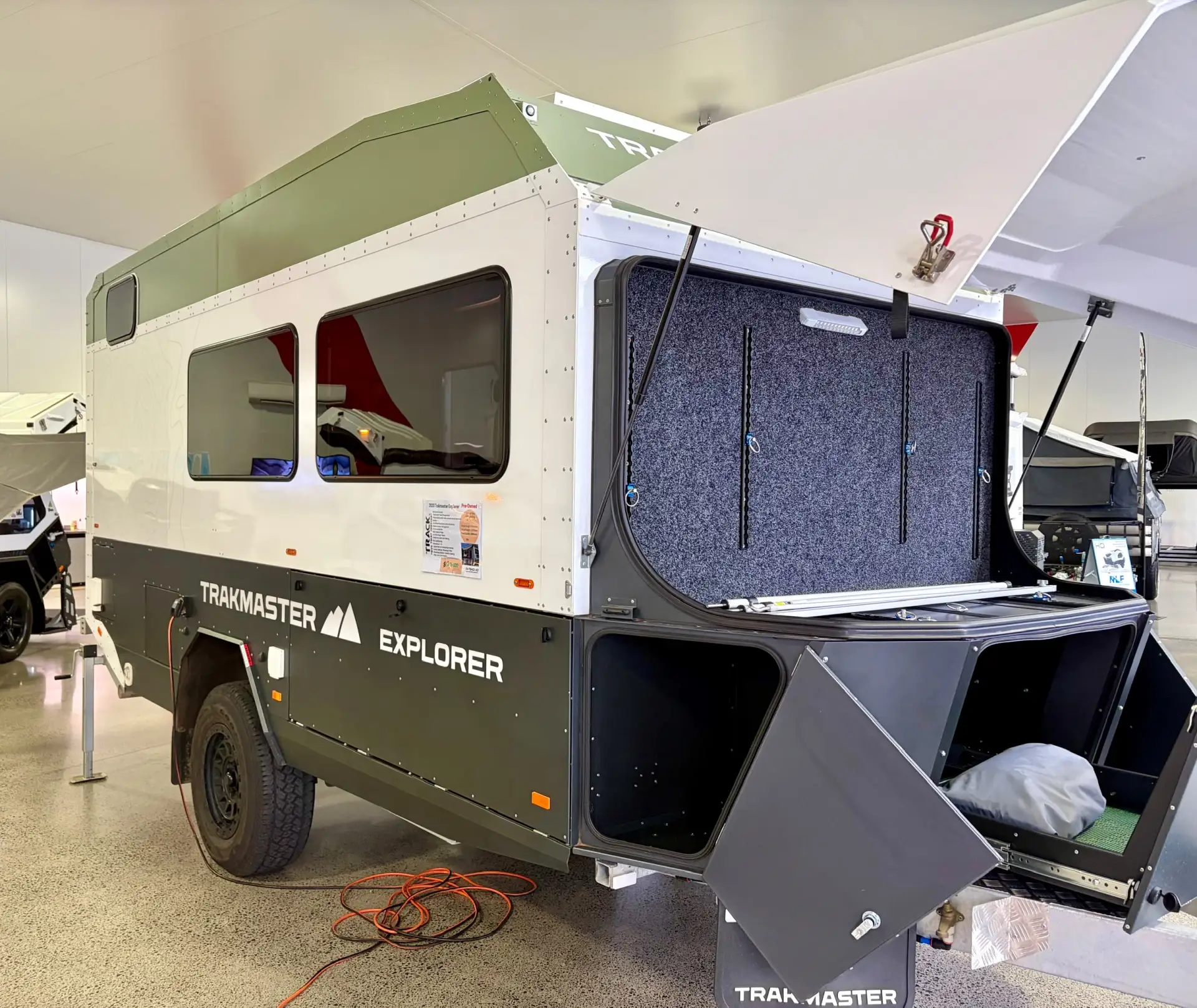 Caravan Exterior