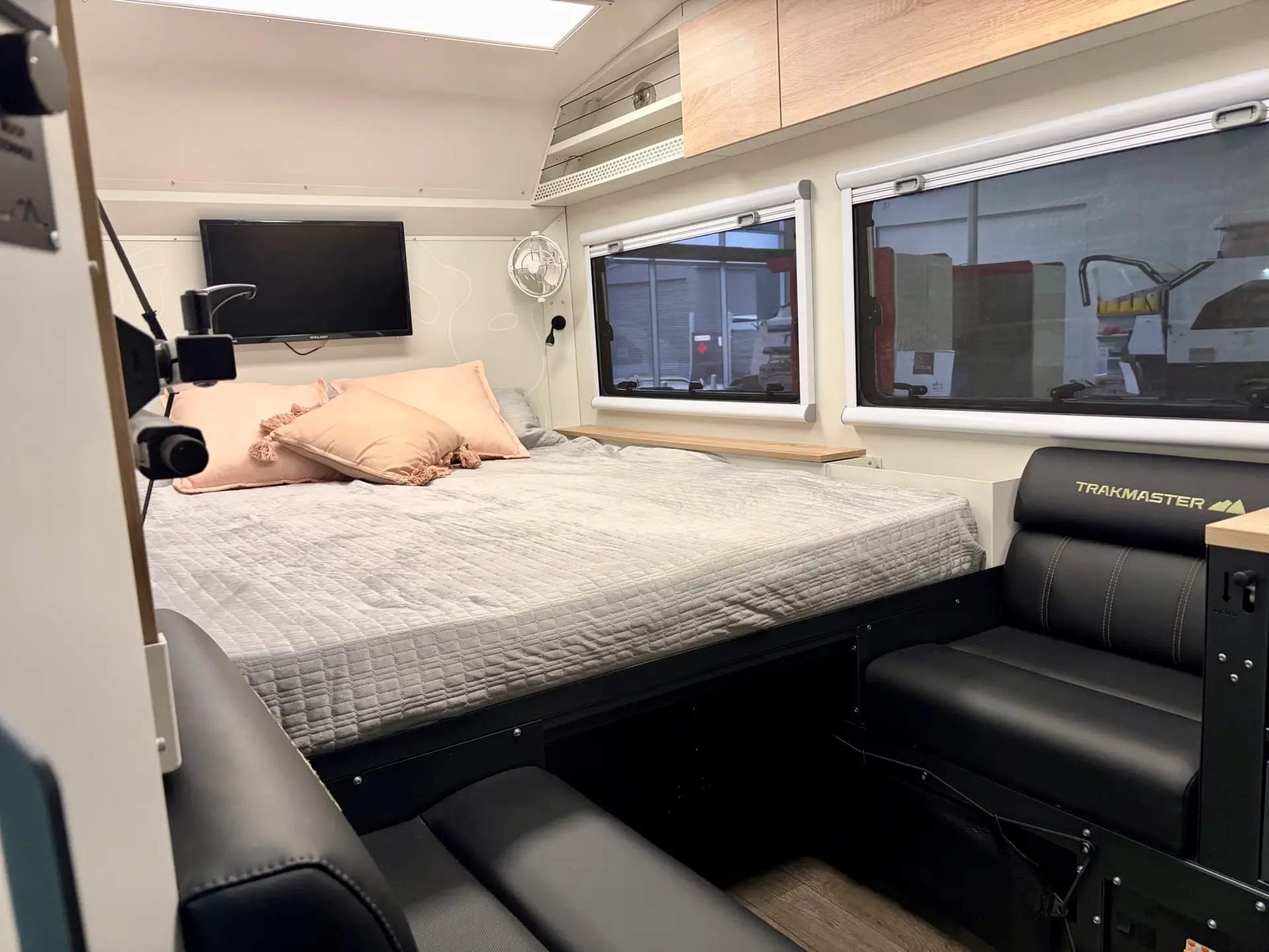 Caravan Exterior