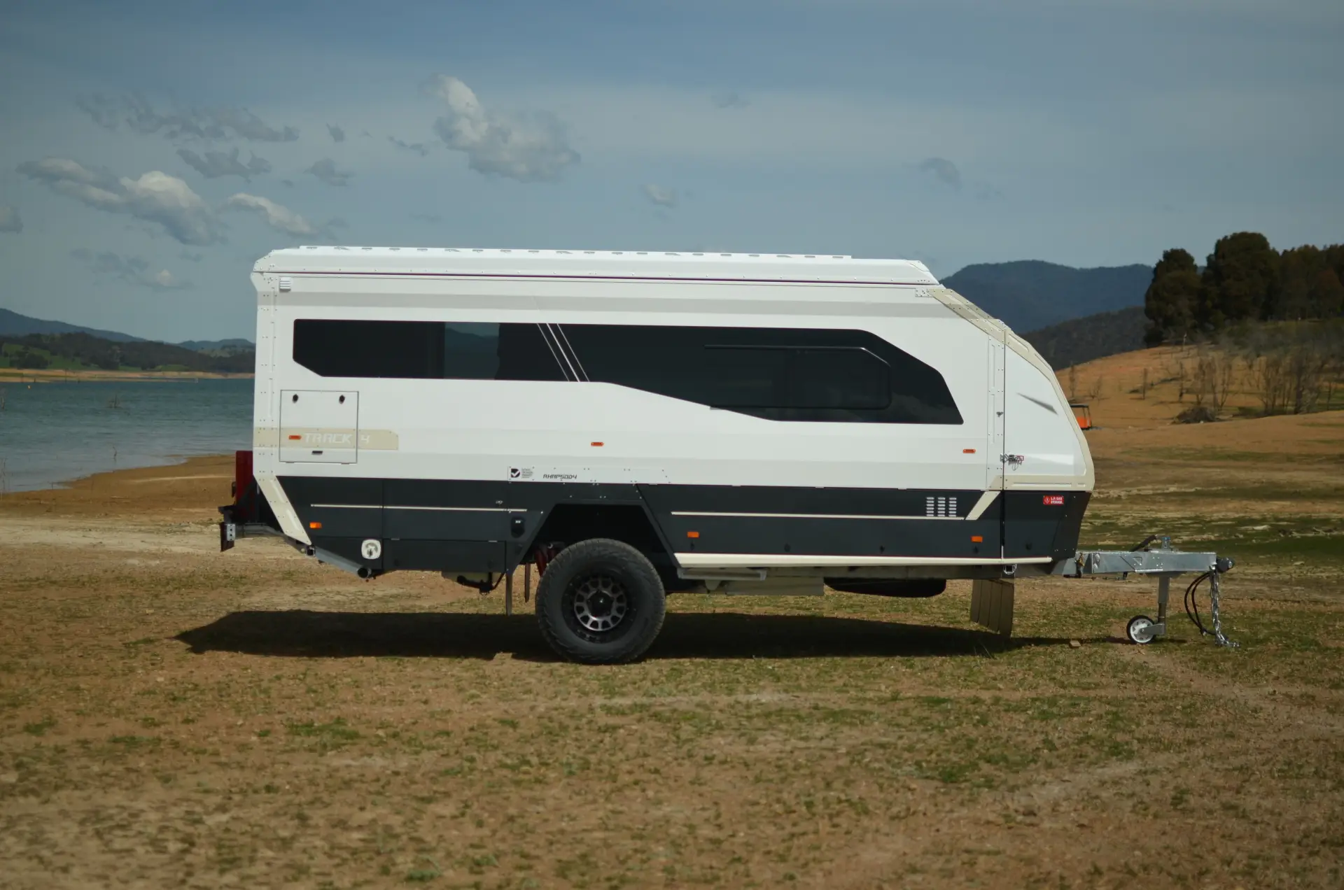 Caravan Exterior