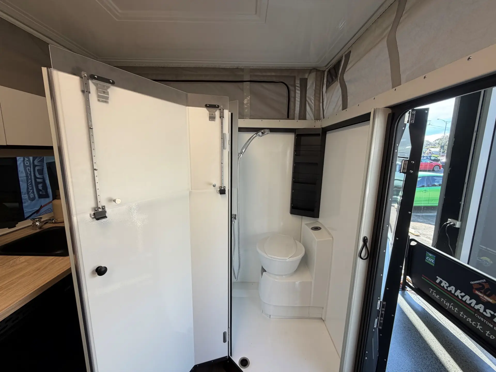 Caravan Exterior