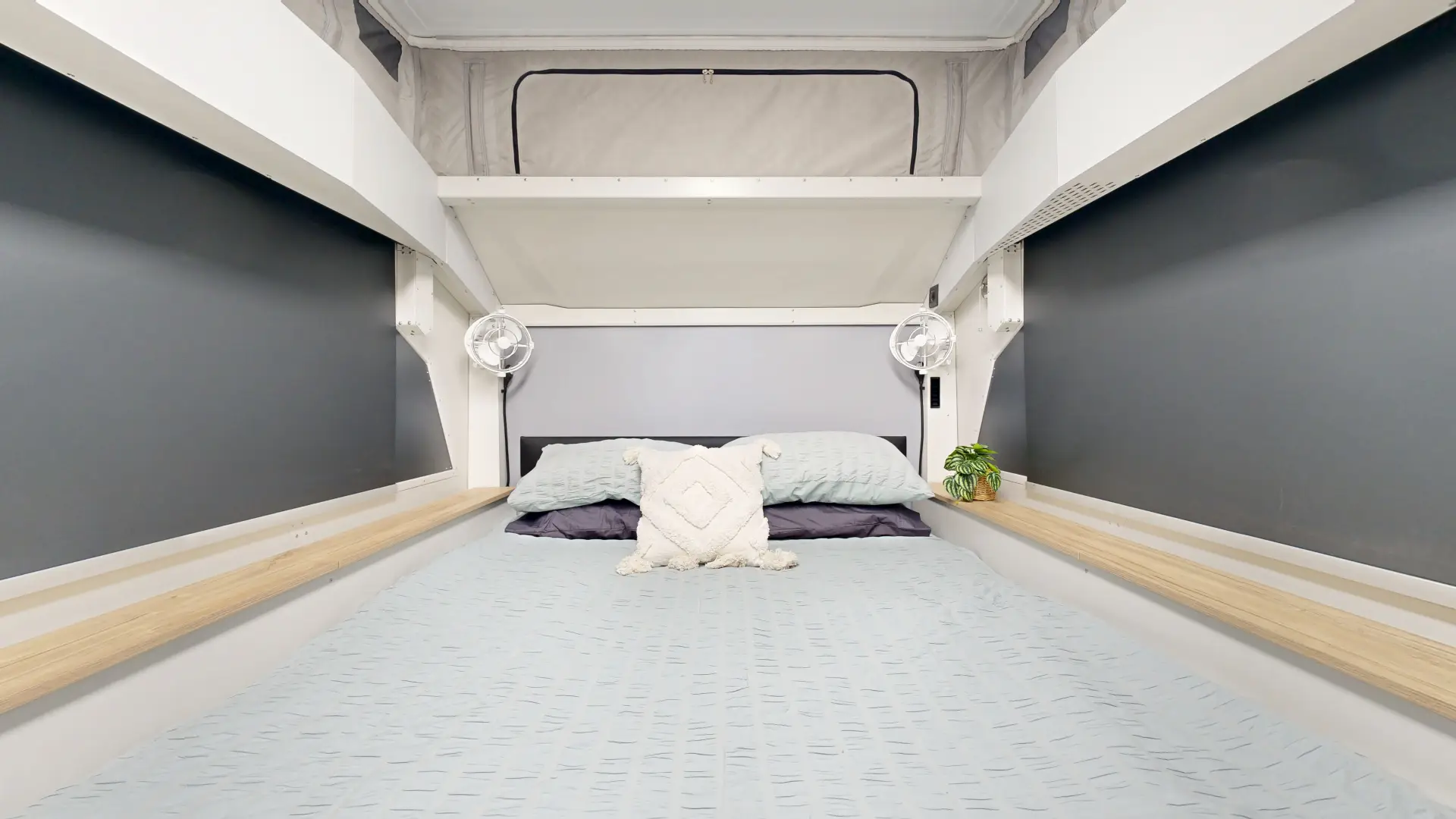 Caravan Exterior