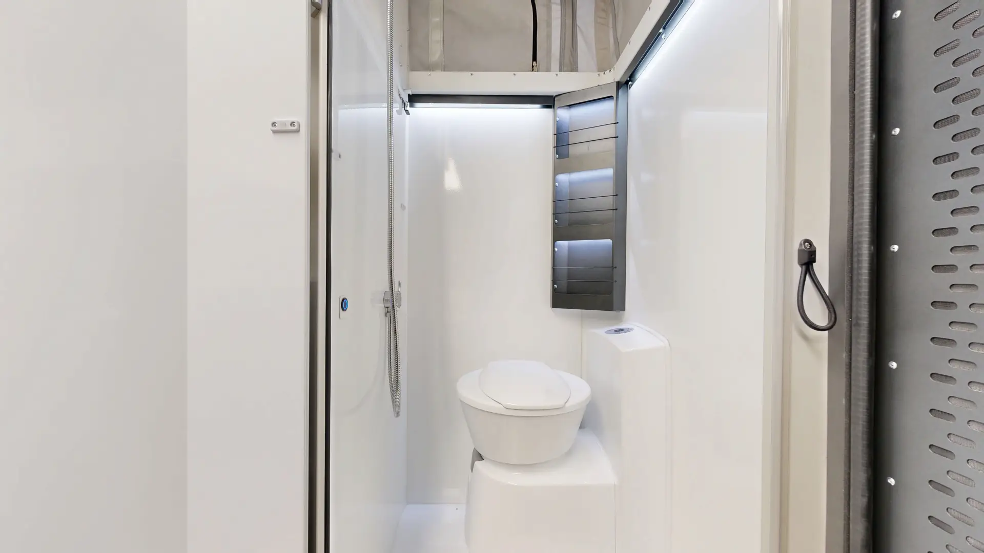 Caravan Exterior