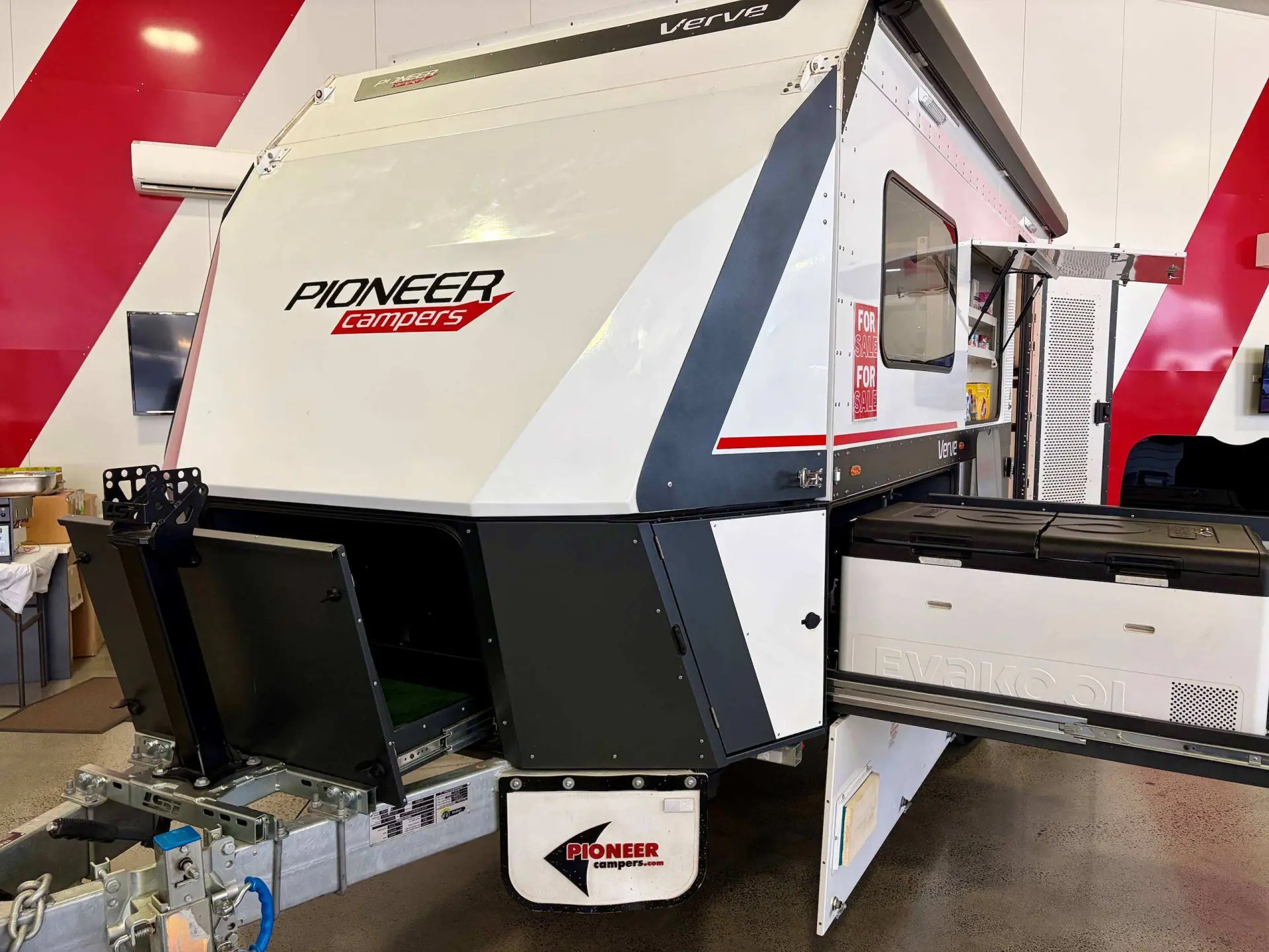 Caravan Exterior