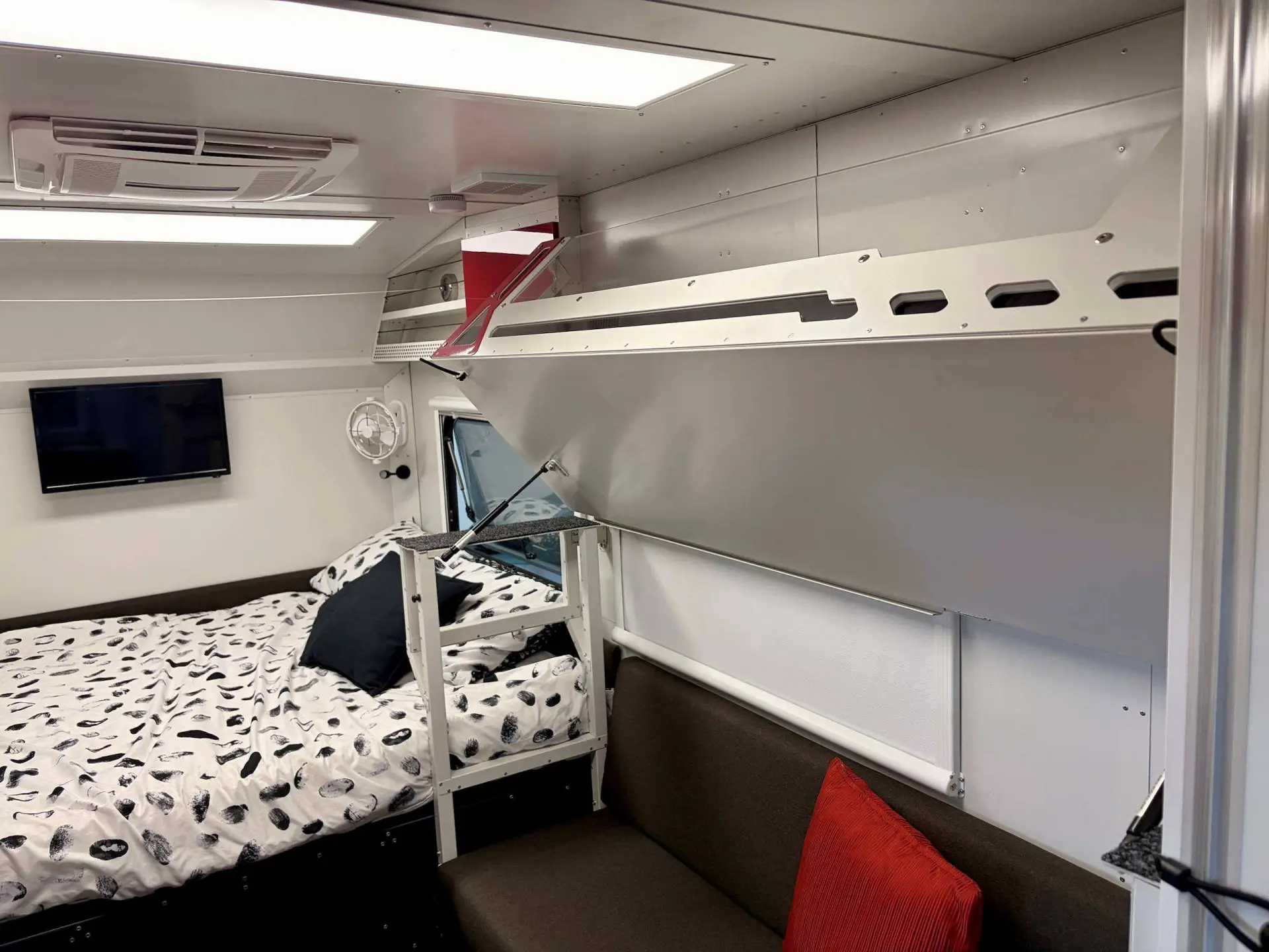 Caravan Exterior