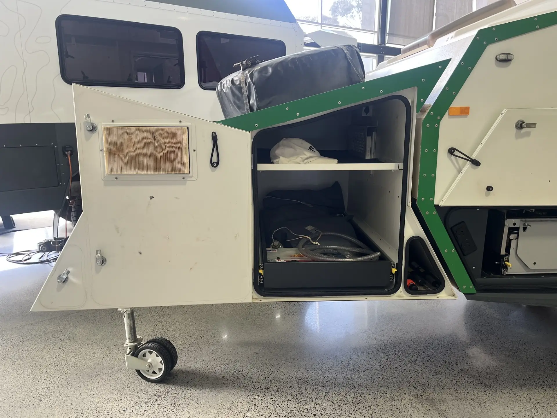 Caravan Exterior