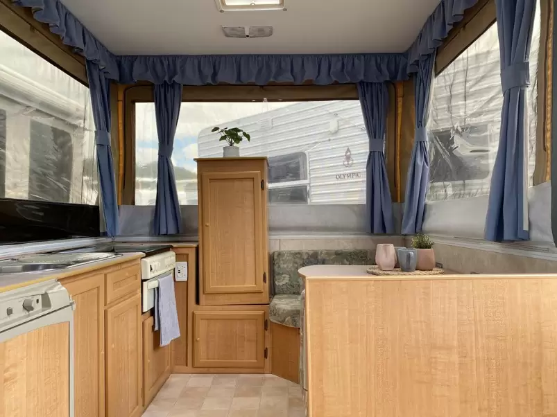 Caravan Image