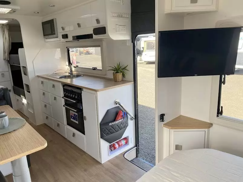 Caravan Image
