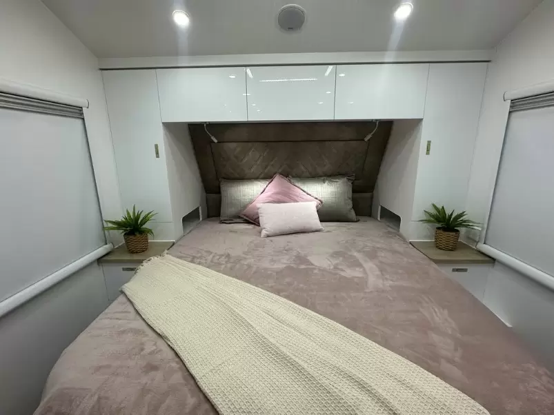Caravan Image