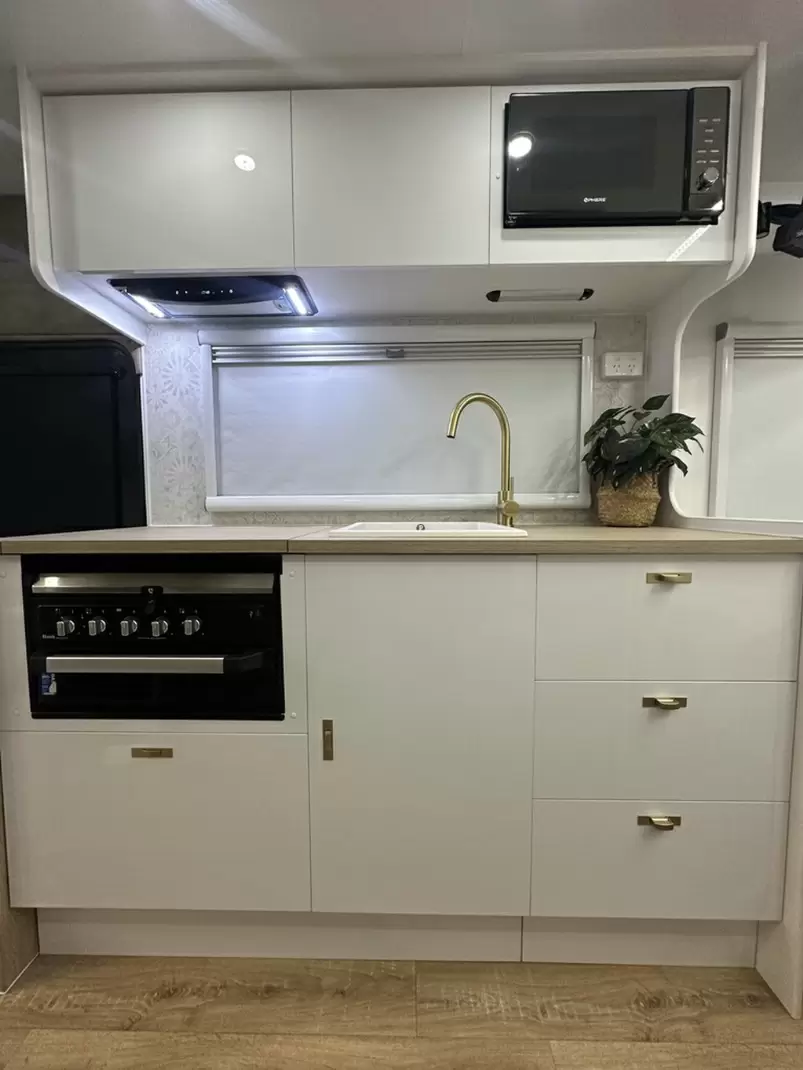 Caravan Image