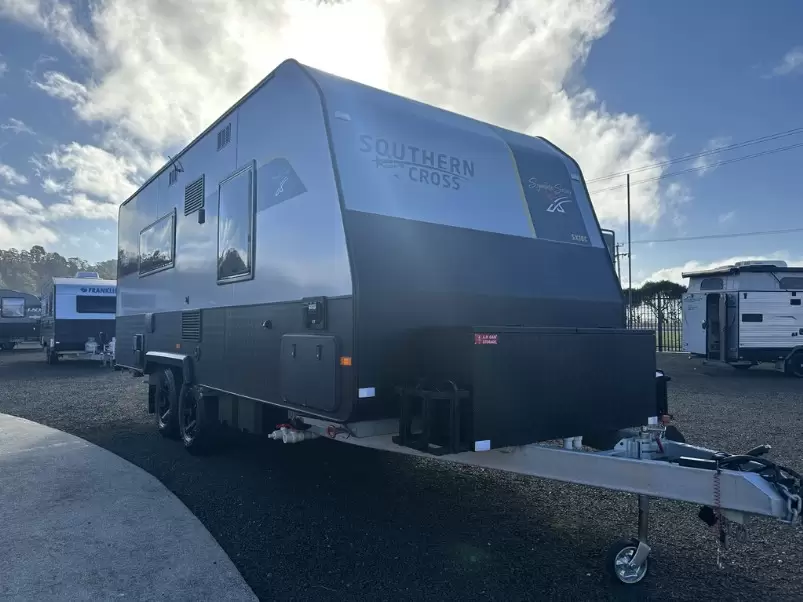 20' SOUTHERN CROSS SIGNATURE