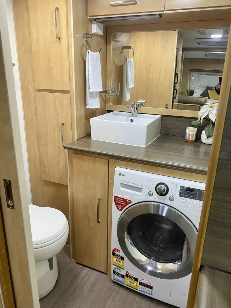 Caravan Image