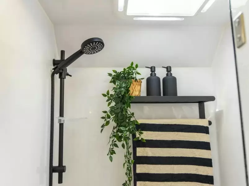 Caravan Image