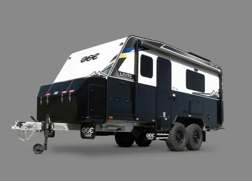 LC 17C TOURING 2+1 BERTH