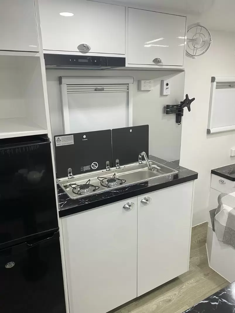 Caravan Image