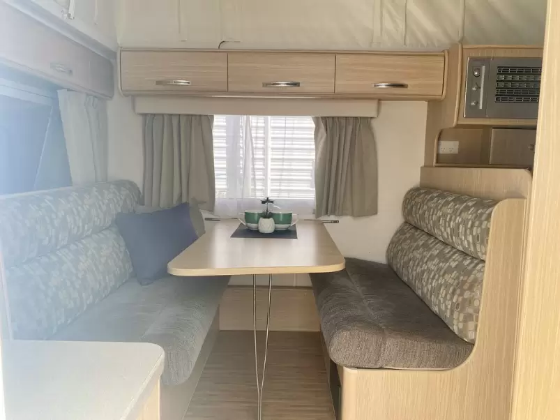 USED 2011 JAYCO EXPANDA