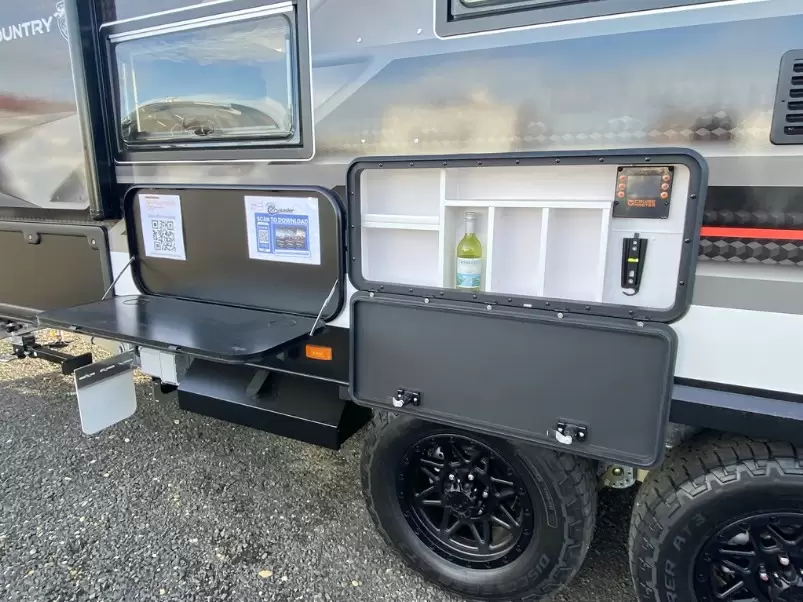 NEW 2025 CRUSADER CARAVANS 19.6 X COUNTRY MAD MAX