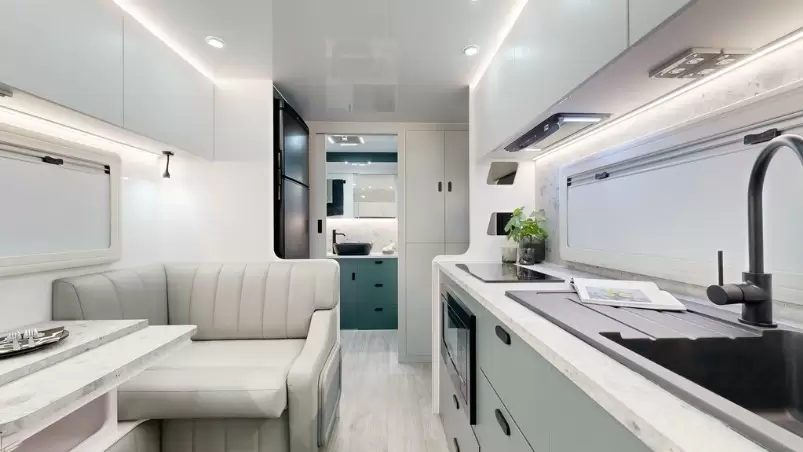 NEW 2025 CRUSADER CARAVANS 19.6 X COUNTRY MAD MAX