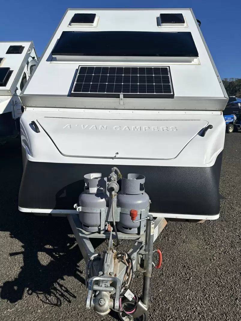 USED 2023 AVAN 12' CRUISELINER