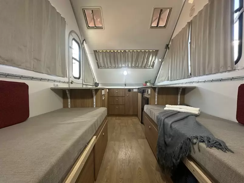USED 2016 AVAN CRUISELINER