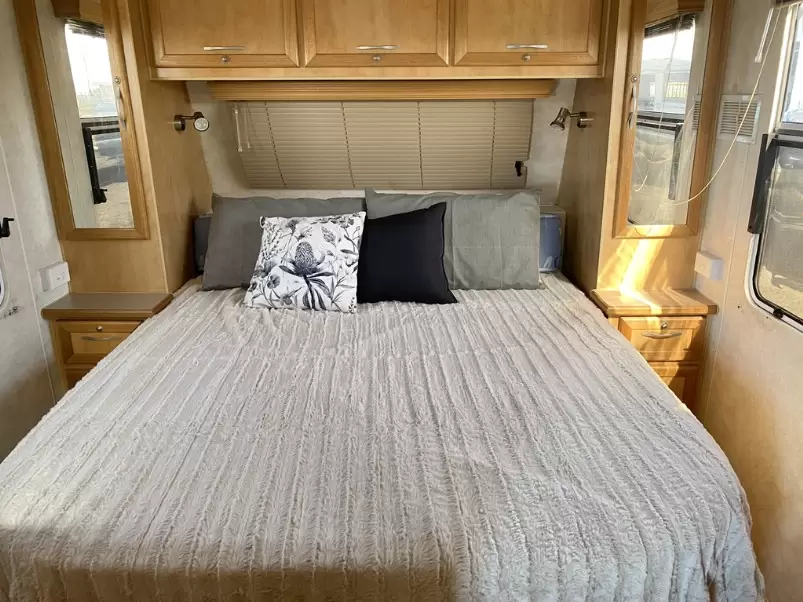 USED 2008 Creative Grant Tourer