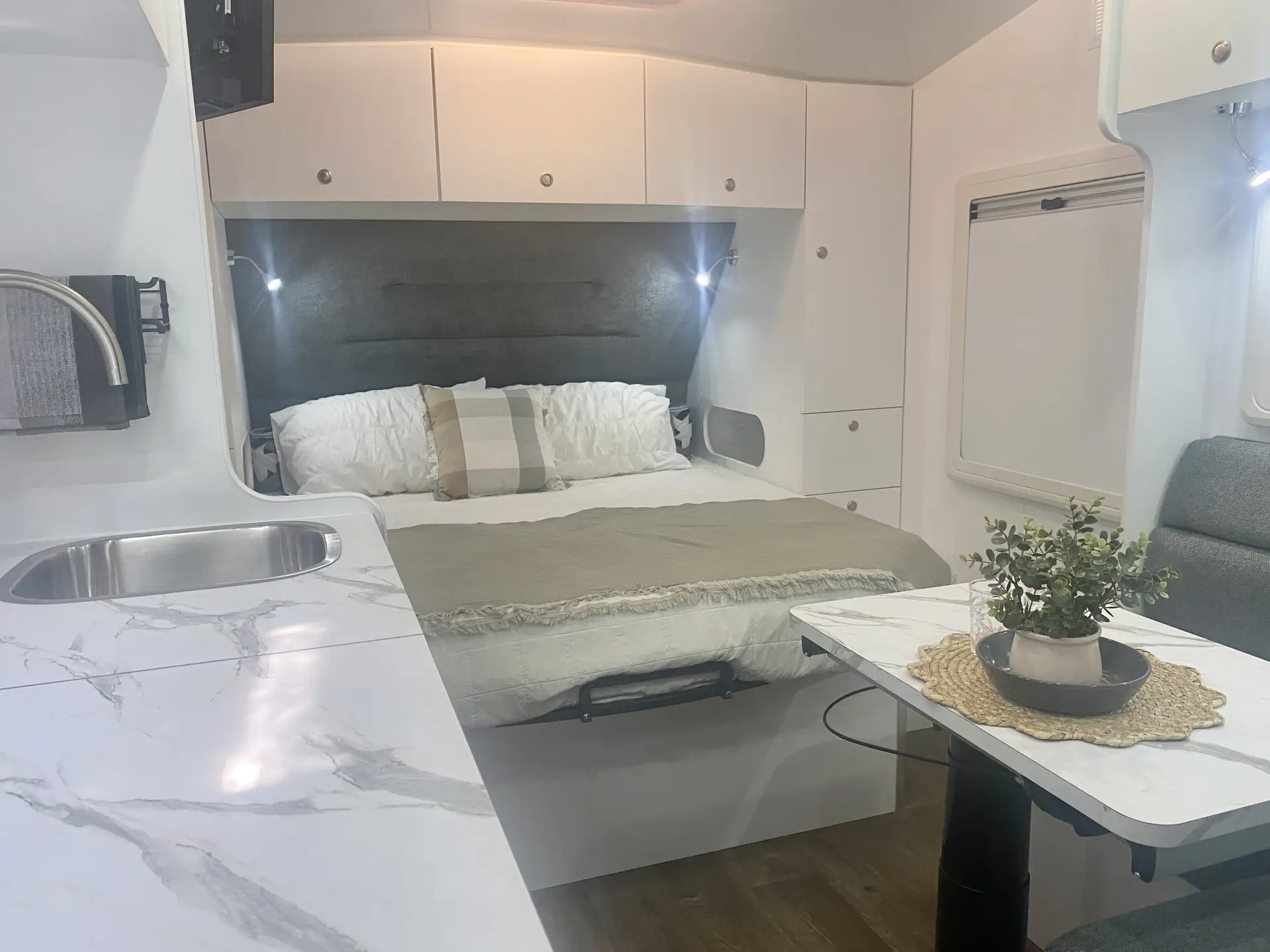 Caravan Image