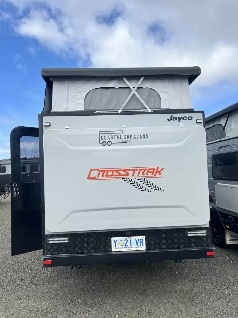 USED 2023 JAYCO CROSS TRAK