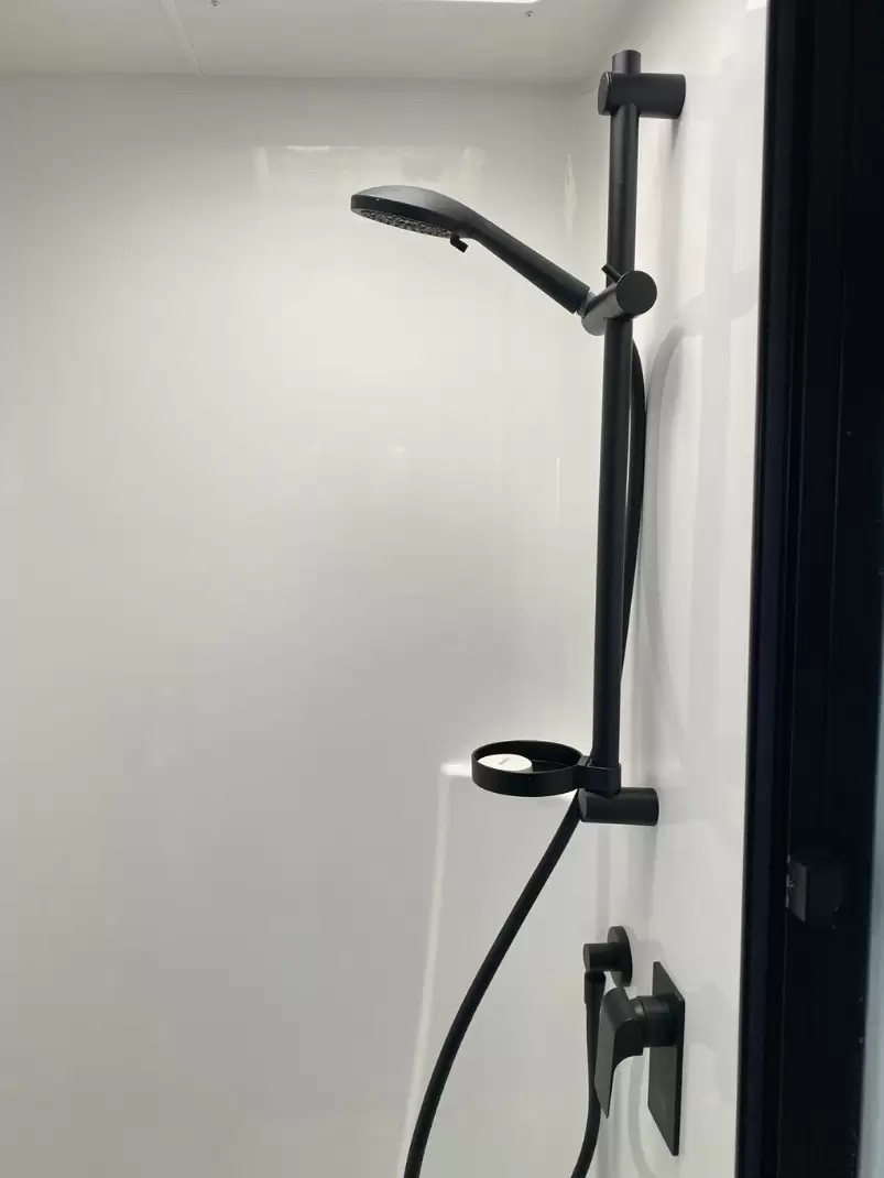 USED 2024 NEW AGE MANTA RAY ADVENTURER