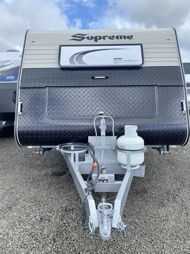 USED 2015 SUPREME EXECUTIVE