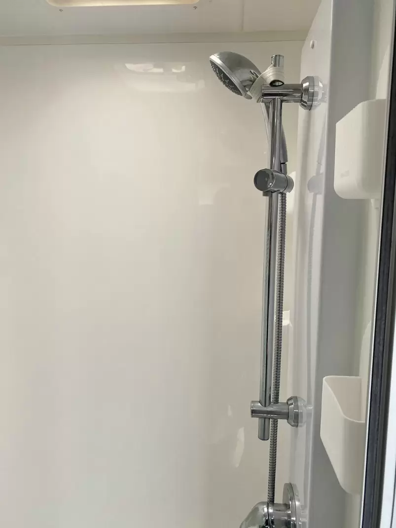 USED 2015 SUPREME EXECUTIVE