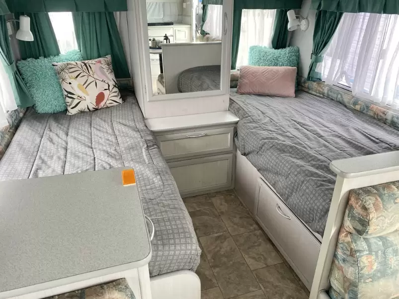 USED 2000 ROMA ECLIPSE