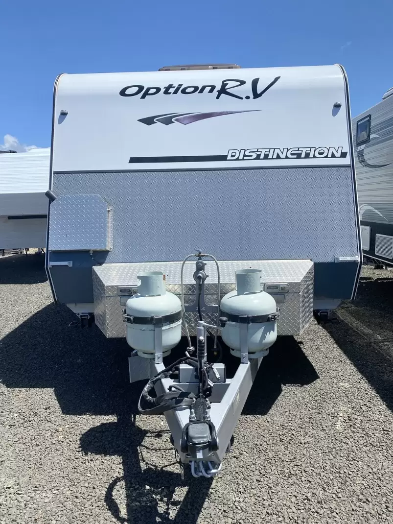 USED 2015 OPTION RV 22' DISTINCTION